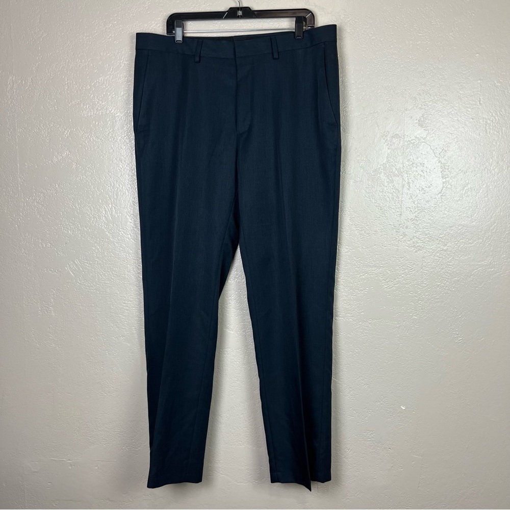 5/$30 Haggar clothing men tailored fit men‎ navy blue pants size 38X32 - Picture 10 of 15